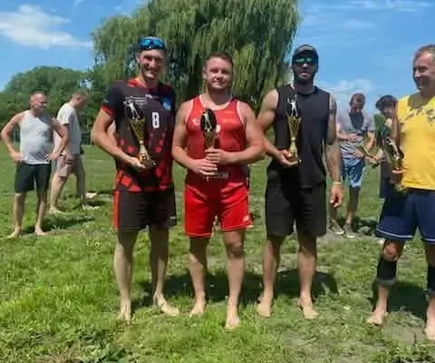 Siatkarze z Radziejowa wygrywają turniej plażowy podczas Dni Miasta