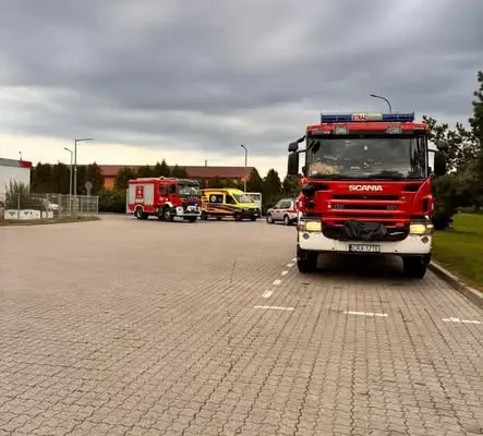 Podejrzana walizka na ul. Komunalnej w Radziejowie. Interweniowały służby