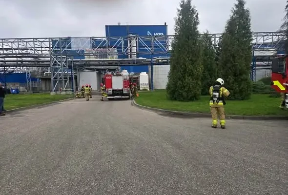 Pożar w komendzie straży pożarnej w Radziejowie i ćwiczenia w mleczarni LACPOL