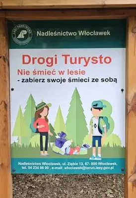 Uczniowie z Osięcin posprzątali las w ramach akcji Sprzątania Świata
