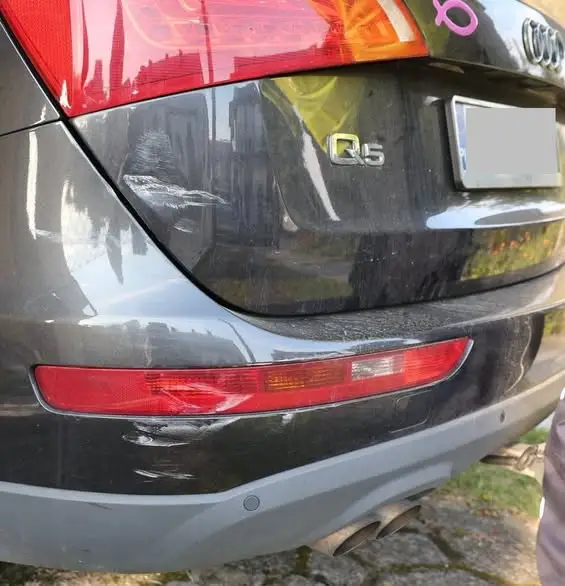 Radziejów: 57-latek z ponad 1,5 promila alkoholu uderzył w zaparkowane Volvo i odjechał
