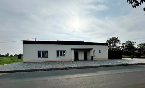 Świetlice wiejskie w gminie Dobre z nowym obliczem. Zakończono wartą ponad 660 tys. zł inwestycję