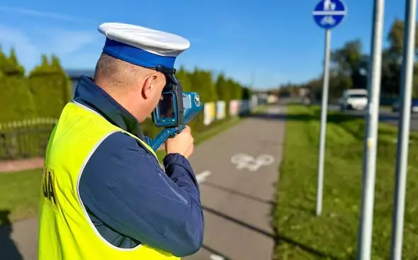 Ponad dwukrotnie przekroczył prędkość w gminie Dobre – stracił prawo jazdy